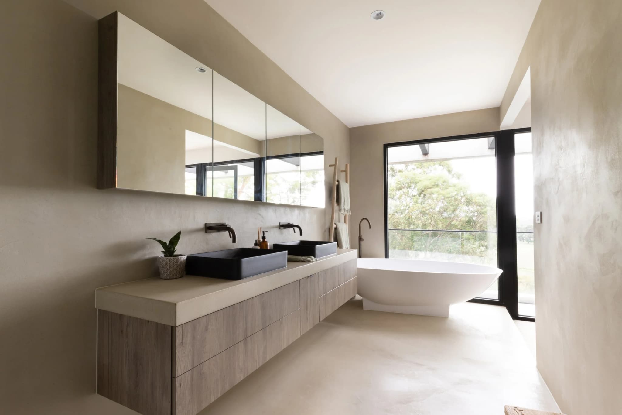 Anti-Slip Microcement Flooring for Luxury Bathrooms in Jeddah Anti-Slip Microcement Flooring for Luxury Bathrooms in Jeddah